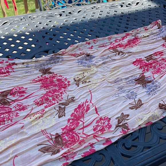 Express Infinity Scarf - Picture 2 of 7